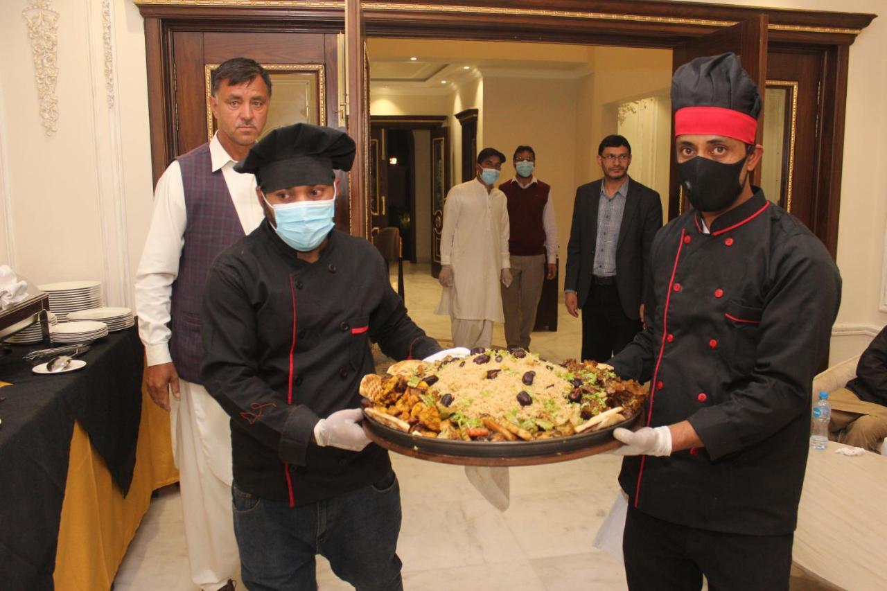 Arish Luxury Suites Skardu Exteriör bild