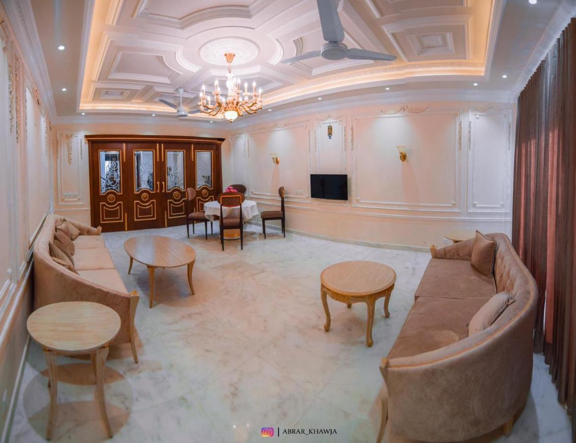 Arish Luxury Suites Skardu Exteriör bild