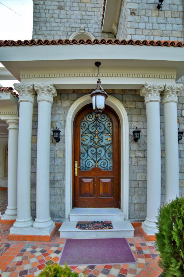 Arish Luxury Suites Skardu Exteriör bild