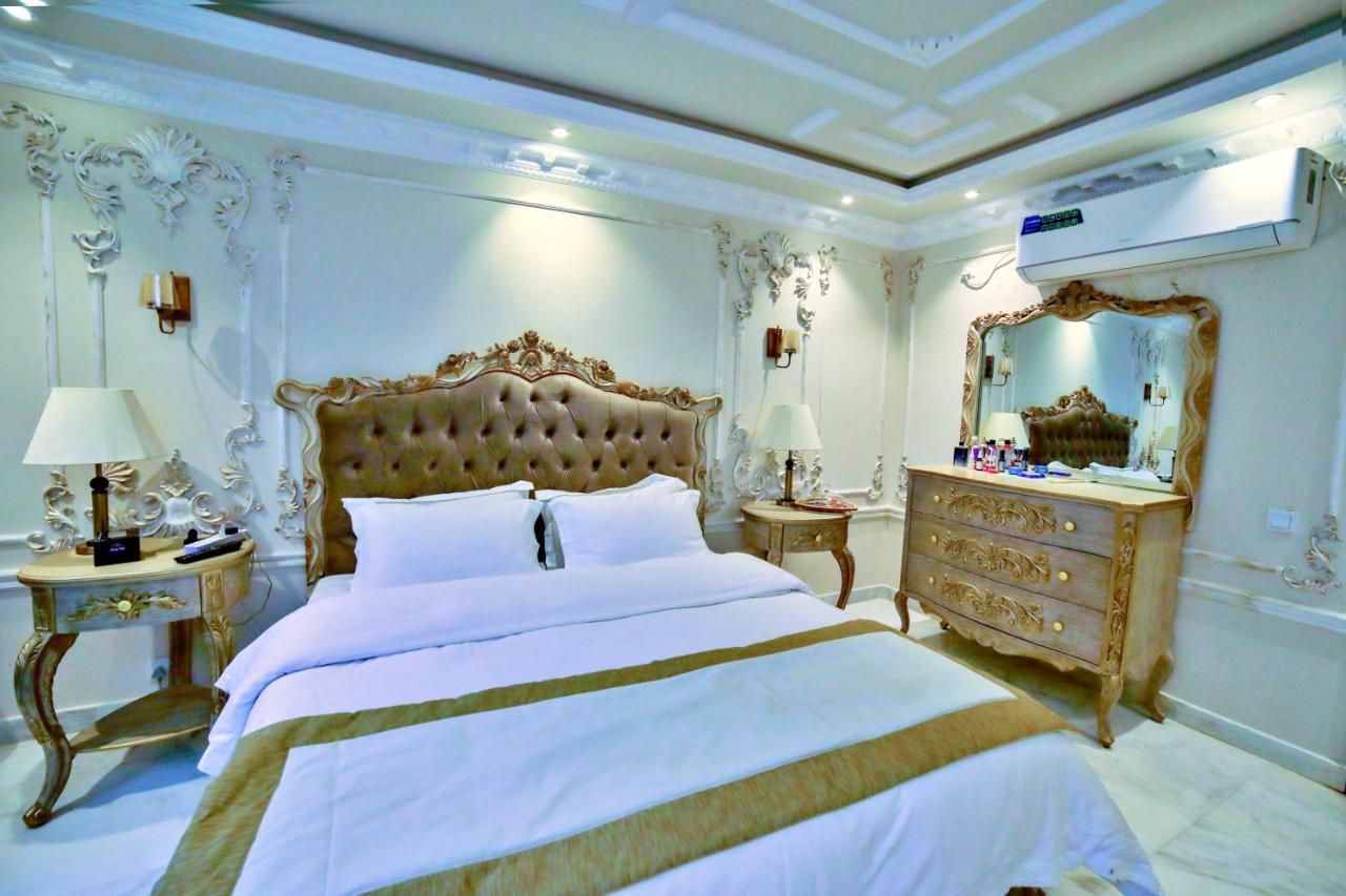 Arish Luxury Suites Skardu Exteriör bild