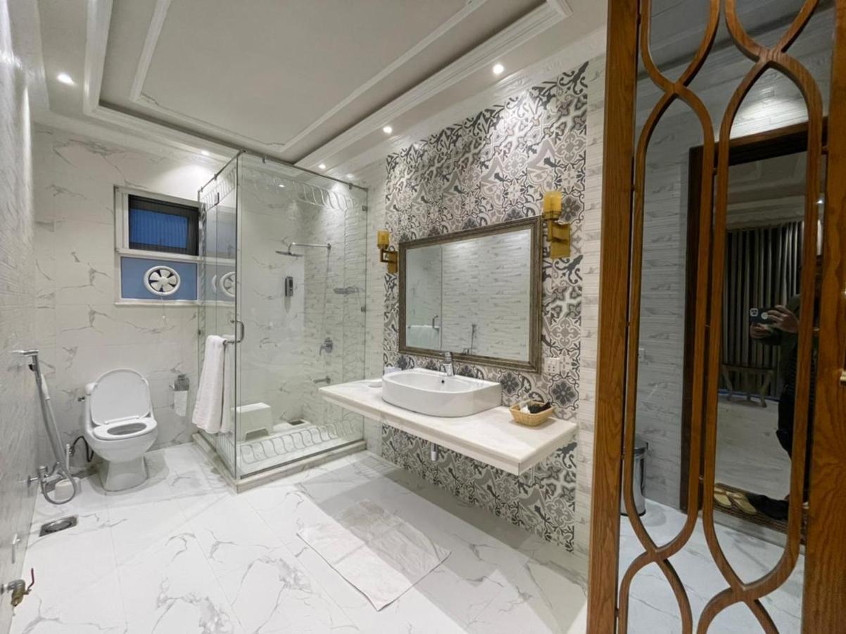 Arish Luxury Suites Skardu Exteriör bild