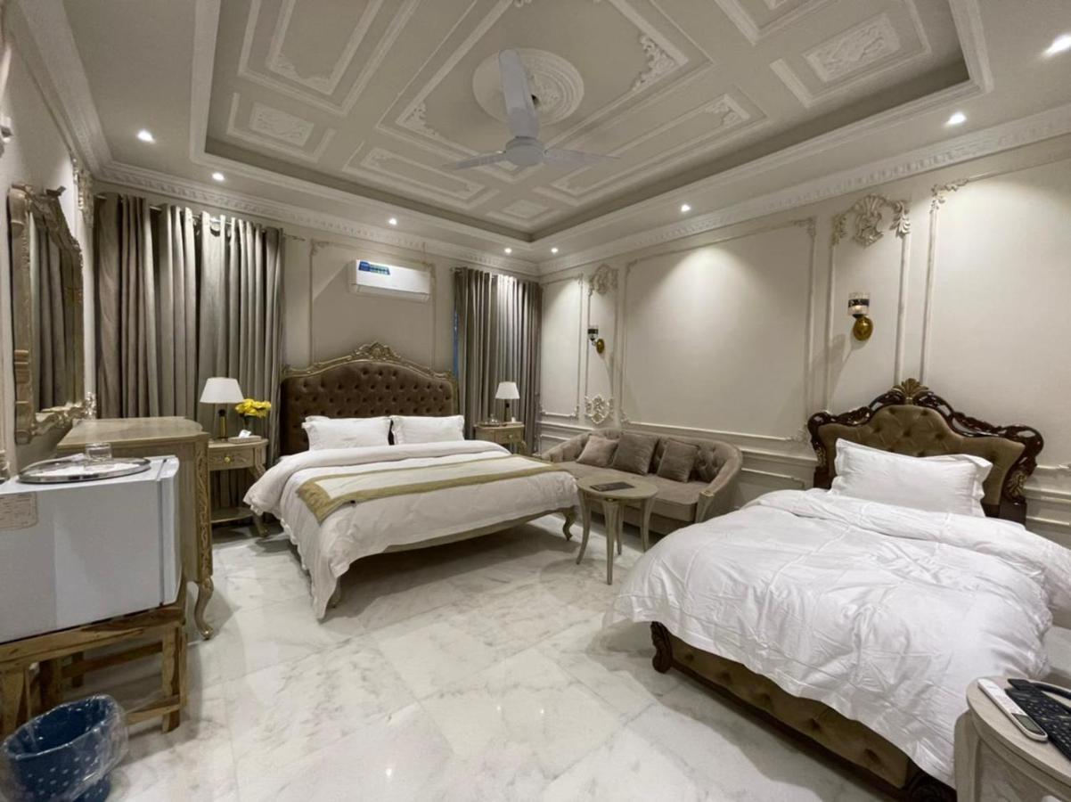 Arish Luxury Suites Skardu Exteriör bild