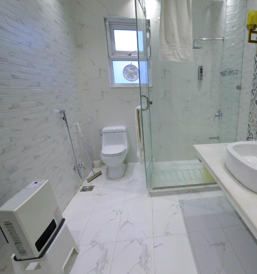 Arish Luxury Suites Skardu Exteriör bild